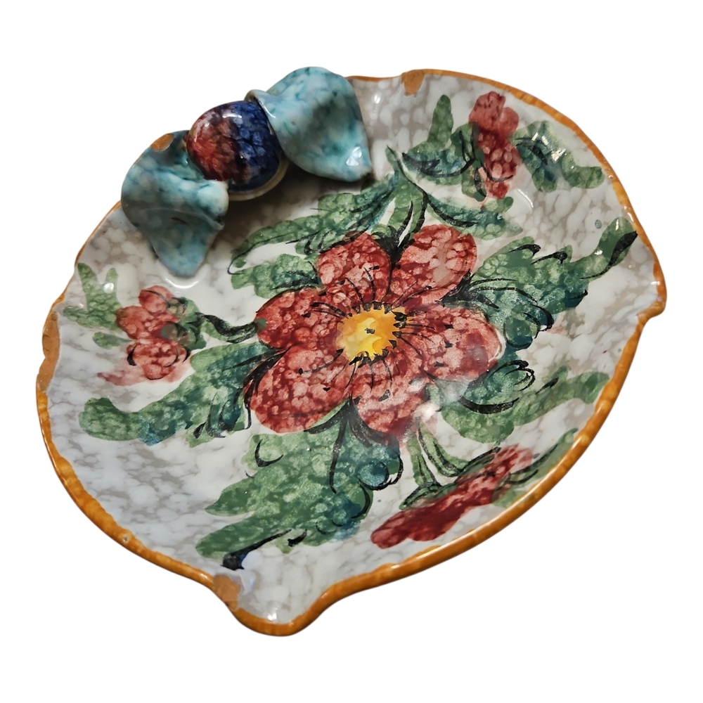 Vintage Hand Painted Floral Studio Art Pottery Bowl 6 Inch Small Rim Chip ms88